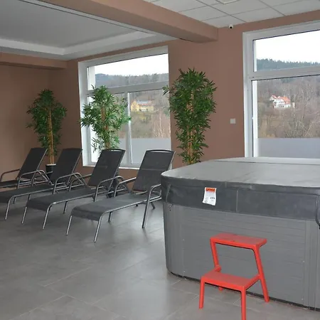 Orla Skala שצ'קלארסקה פוראובה